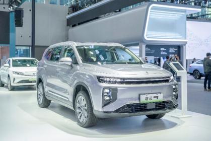 睿蓝汽车亮相广州车展：睿蓝9领衔 多款重磅车型带来换电新潮流