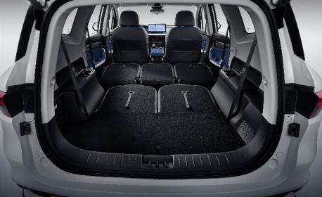 睿蓝汽车亮相广州车展：睿蓝9领衔 多款重磅车型带来换电新潮流