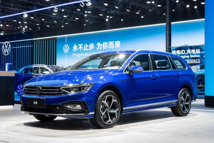 途锐与蔚揽旅行轿车强势来袭 大众进口汽车登临广州车展