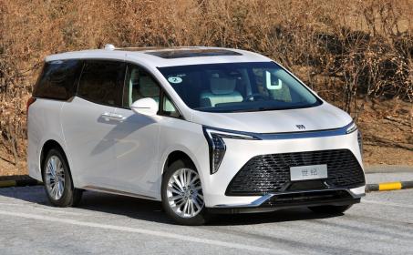 52.99万元才是入门版车型？试驾别克世纪CENTURY六座蕴世版