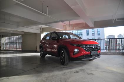 8AT加持再次升级 试驾北京现代第五代途胜L
