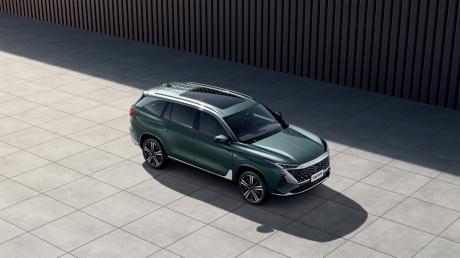 荣威全新旗舰中大型SUV RX9开启预售 3月初上市