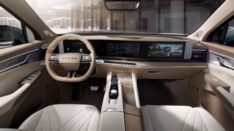 荣威全新旗舰中大型SUV RX9开启预售 3月初上市