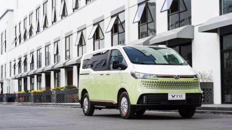 上汽大通MAXUS V70新途开启预售 精英版预售价14.88万元起