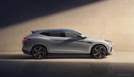 首款猎跑SUV来袭 腾势首发N7官图 造型优雅运动不输保时捷