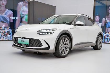 “焕新感官”名副其实 TC君静态体验捷尼赛思GV60