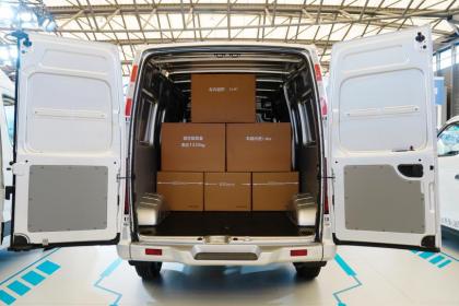 上汽大通MAXUS纯电物流车EV80 PRO上市 售价24.18万元起