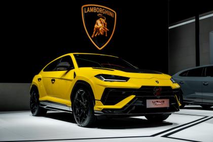 2023成都车展：兰博基尼Revuelto迎来中国西南市场首秀