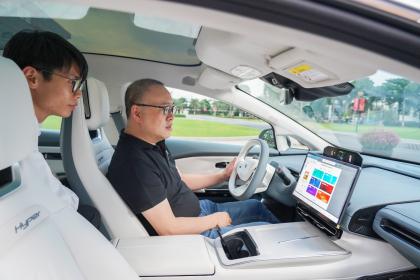 被高效安全智驾体验所吸引 地平线CEO余凯喜提昊铂GT