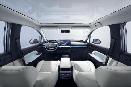启辰纯电SUV VX6正式上市 售价14.19万-15.99万元