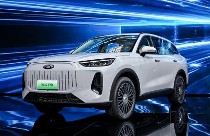 奇瑞风云首款量产SUV T9预售开启 价格区间15.99万-19.99万元