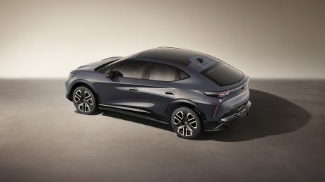 大众首款智能电动轿跑SUV ID. 与众上市 售价20.99万-24.99万元