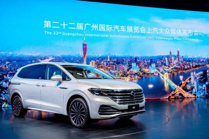 5米3德系大七座MPV 上汽大众威然限时一口价19.99万元起