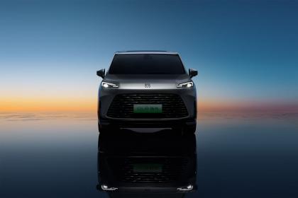 别克GL8家族将推全新新能源MPV 命名“GL8陆尚”