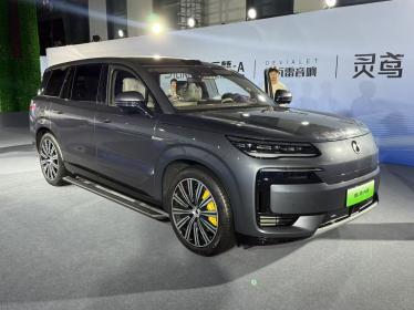 全能旗舰SUV腾势N9上市 售价38.98万-44.98万元
