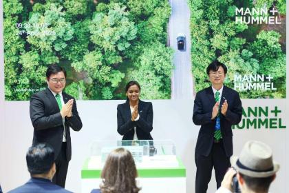 2025上海车展：曼胡默尔全球首发动力电池无烟防爆阀