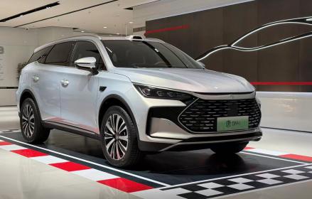 比亚迪唐DM-i智驾版175KM长续航版上市 售价17.98万-19.98万元