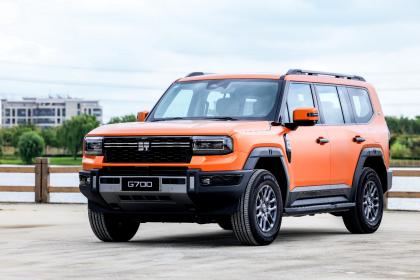 定位全领域豪华电混越野SUV 纵横G700预售价34.99万元起