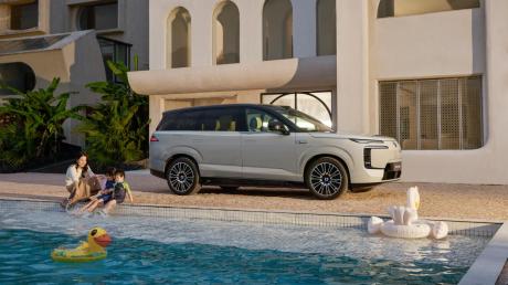 大六座豪华SUV腾势N8L正式上市 售价29.98万-32.98万元