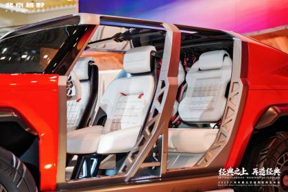 北京越野发布ELMT Max未来原型车 BJ40探险家开启预订