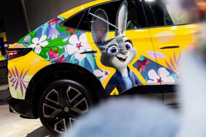 金标大众携ID. EVO概念车、与众06联袂亮相2025年广州车展