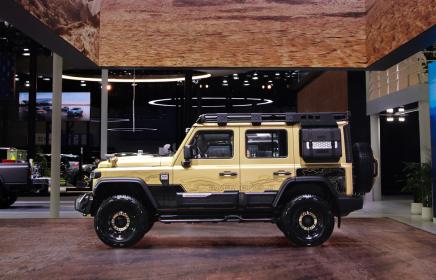 从“图腾”到“高地”：212越野车的长期主义复兴与全球化野望