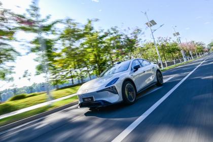 携手生态伙伴 地平线将城区辅助驾驶带入10万元级市场