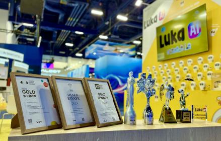 CES 2026：灵宇宙携家庭陪伴AI产品“小方机海外版”亮相，从概念到量产全面进阶