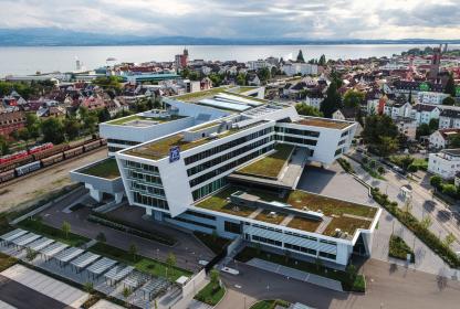 采埃孚与宝马达成前瞻传动技术合作 8挡自动变速器为核心