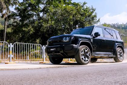 iCAR V27颠覆性驾控体验的最关键力量：京西智行磁流变悬架