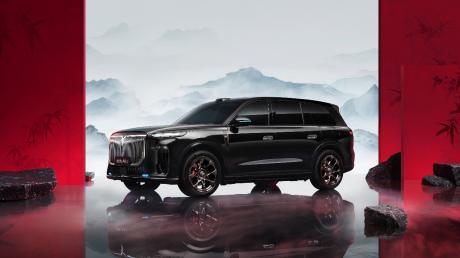 岚图泰山Ultra售价45.99万元，黑武士版开启大定售价50.99万元