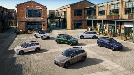 零跑A平台首款全球化车型A10上市 售价6.58万-8.68万元