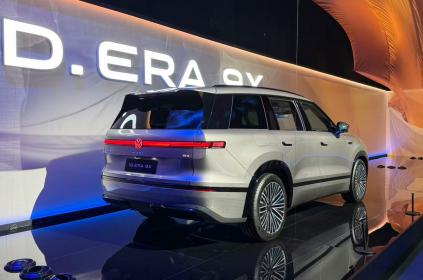 上汽大众ID. ERA 9X开启预售 四驱版价格区间32.98万-37.98万元