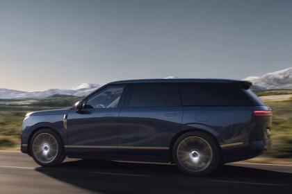 六大核心性能行业领先 福耀与小鹏打造行业首款AI调光隐私玻璃