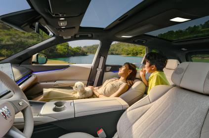 别克至境E7上市并开启交付 置换权益价15.49万-19.49万元