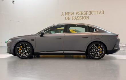 smart品牌首款豪华掀背轿车精灵6号亮相 北京车展将开启预售