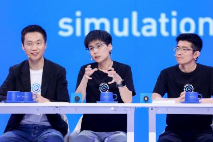 2026北京车展：Momenta R7强化学习世界模型实现量产首发