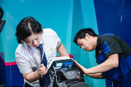 315.82km/h！中国摩托车强势跑进世界顶级性能阵营