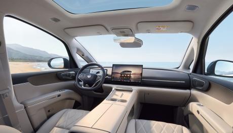 零跑旗舰D平台首款MPV D99上市 售价24.98万-31.98万元